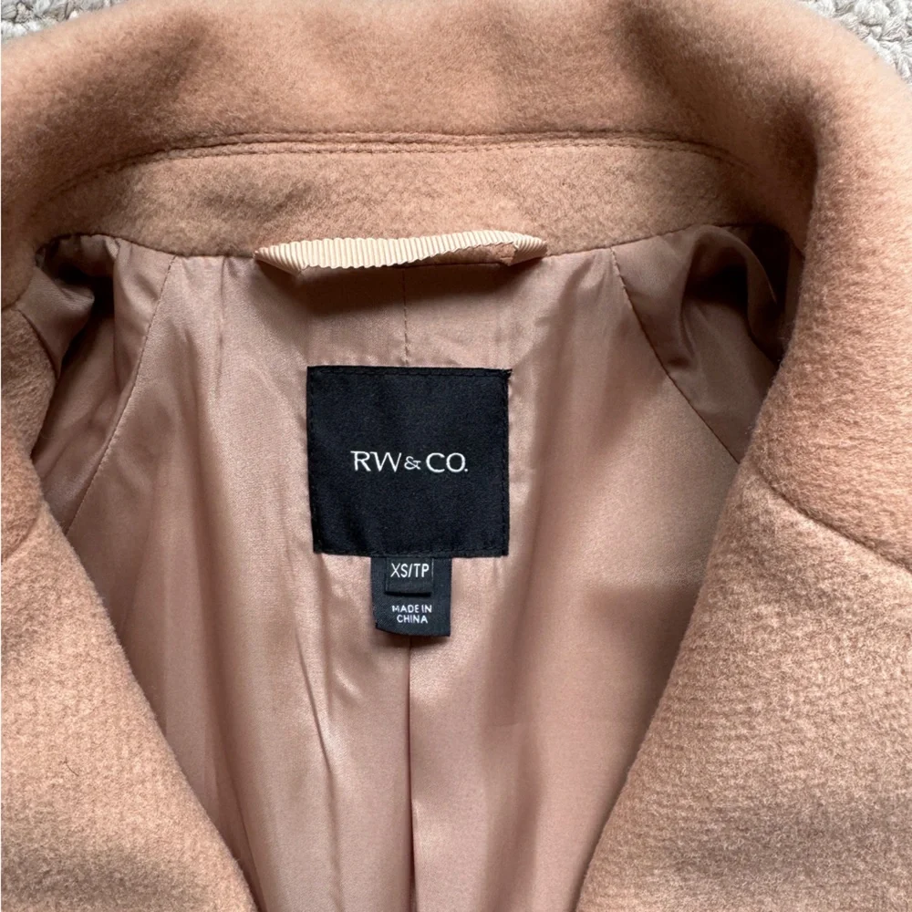Light brown camel colour double breasted fall jacket - Picture 6 of 12